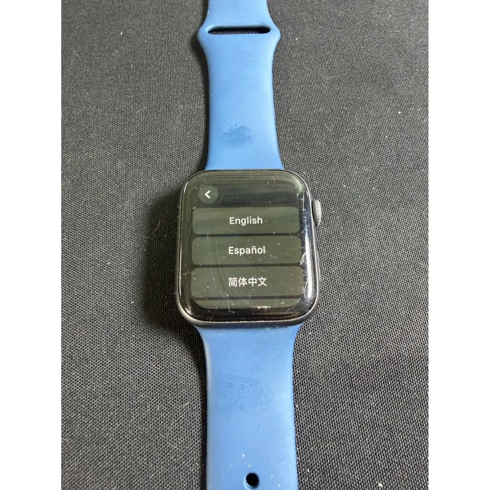 Apple Watch Series 4 44mm Blue GPS Space Gray Aluminum Sport Band Factory Reset